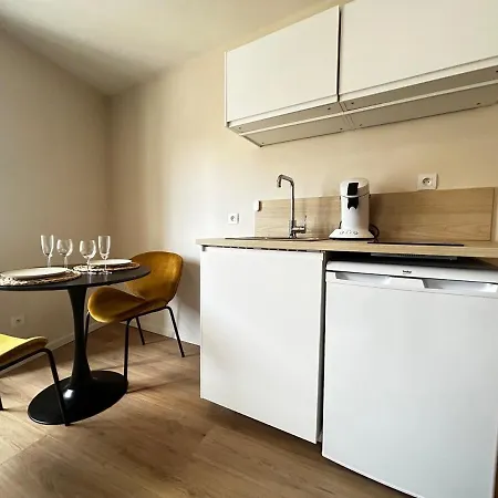 E5 Reton T2 Chic Et Confortable Au Coeur D エペルネー