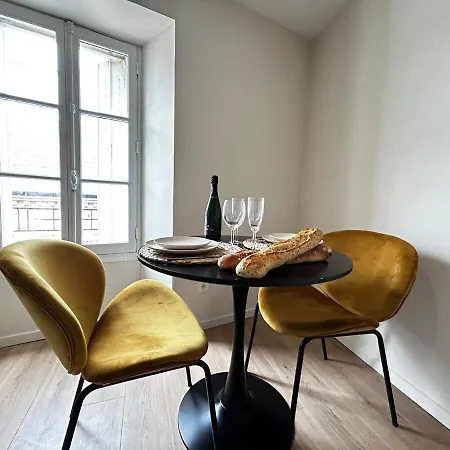 Apartment E5 Reton T2 Chic Et Confortable Au Coeur D *